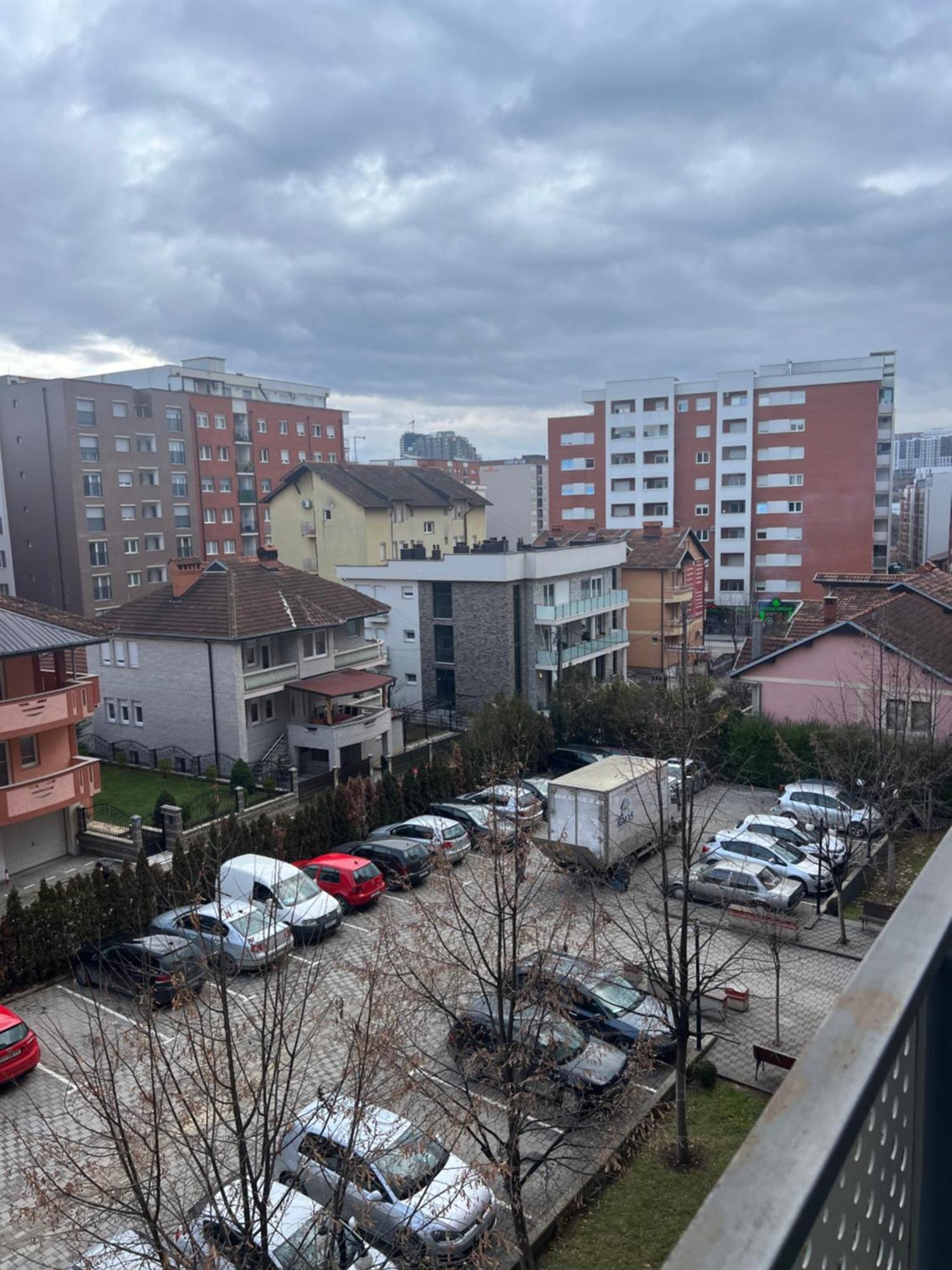 Prishtina Apartments Пристина Екстериор снимка