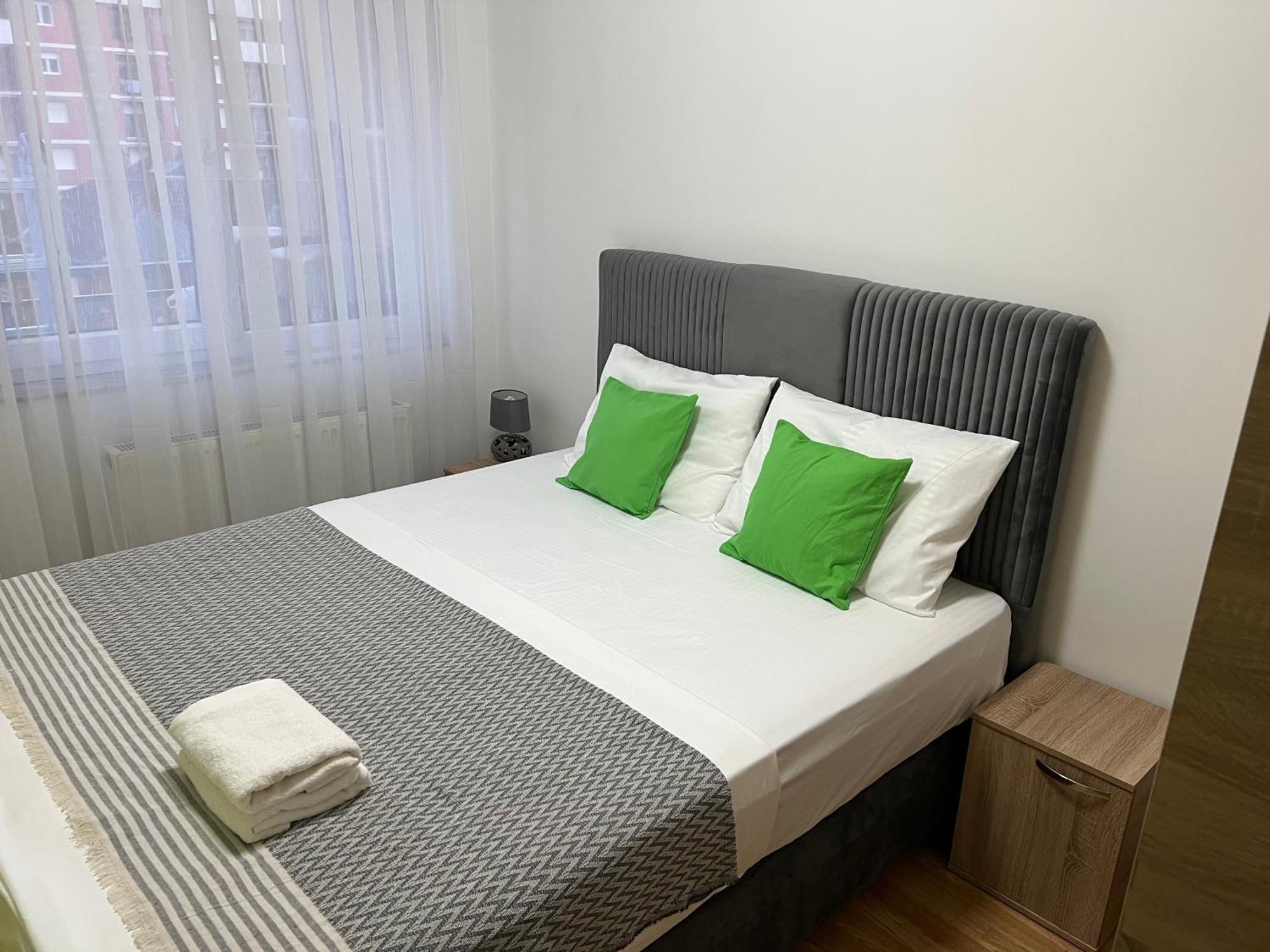 Prishtina Apartments Пристина Екстериор снимка